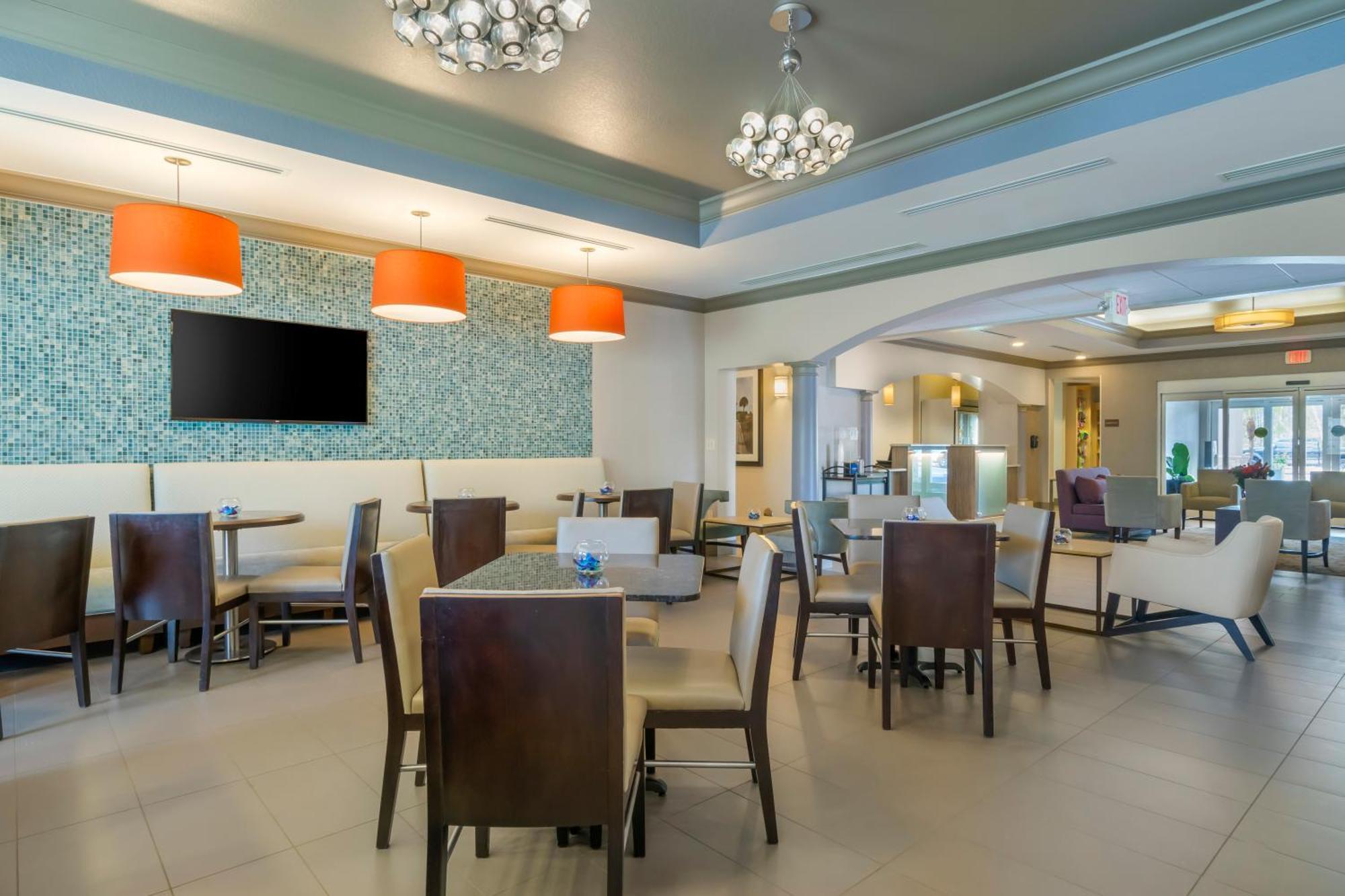 Comfort Inn & Suites Port Charlotte-Punta Gorda Exterior foto